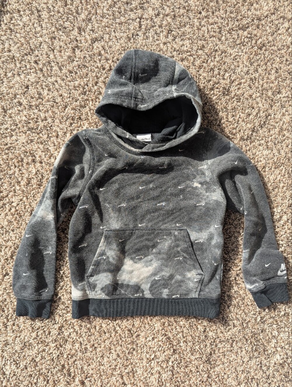 Nike Kid's Black Allover Swoosh Pullover Hoodie Sz S
